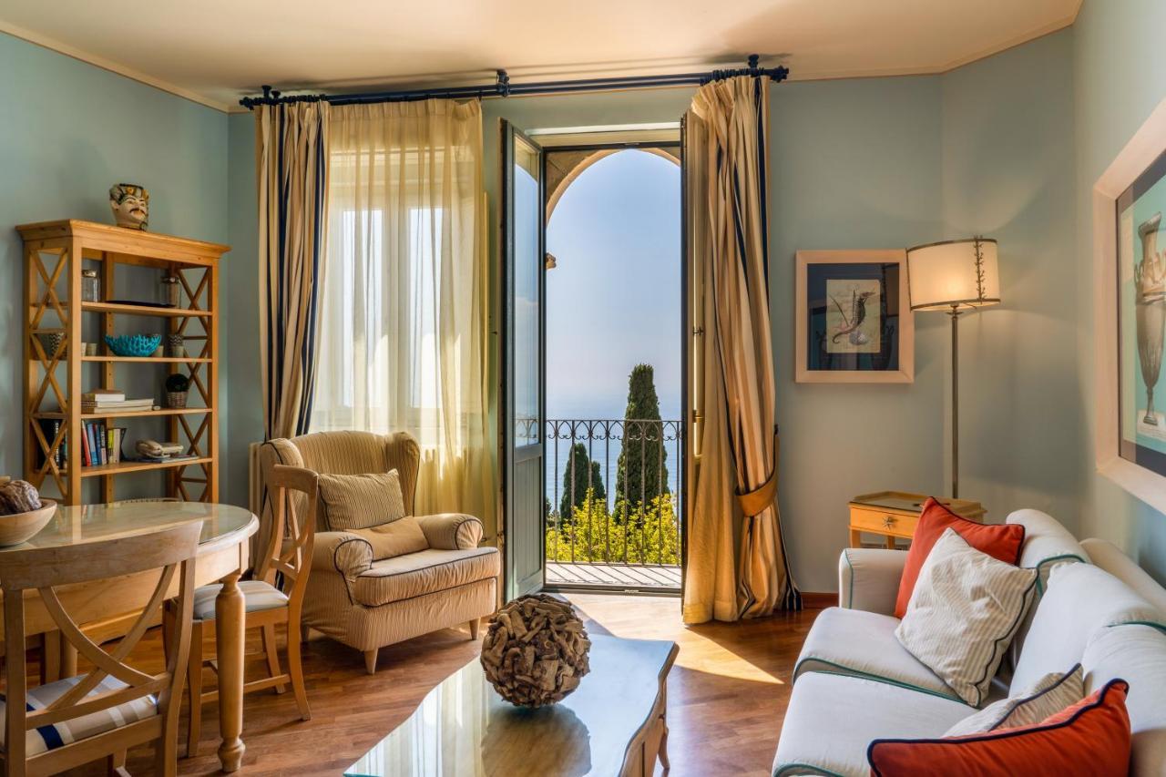 Hotel Villa Carlotta Taormina Buitenkant foto